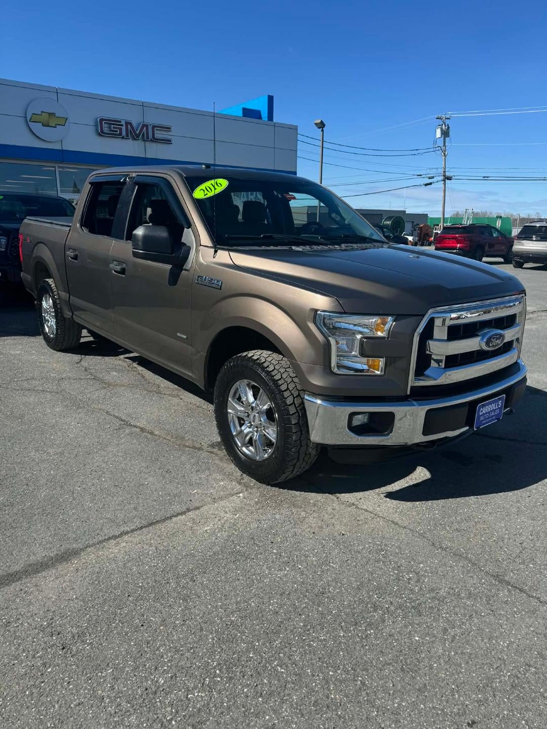 2016 Ford F-150 4WD SuperCrew 5-1/2 Ft Box XL in Brown — front three-quarter view