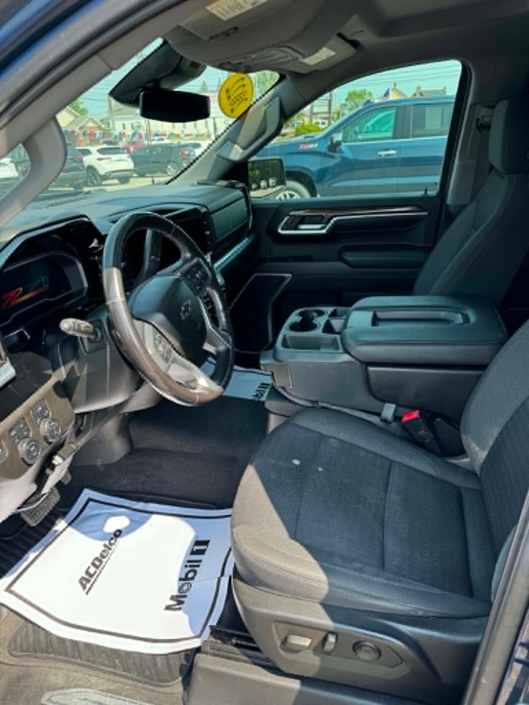 2022 Chevrolet Silverado 1500 — rear three-quarter view